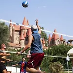 Atlantis Tatil Evi *